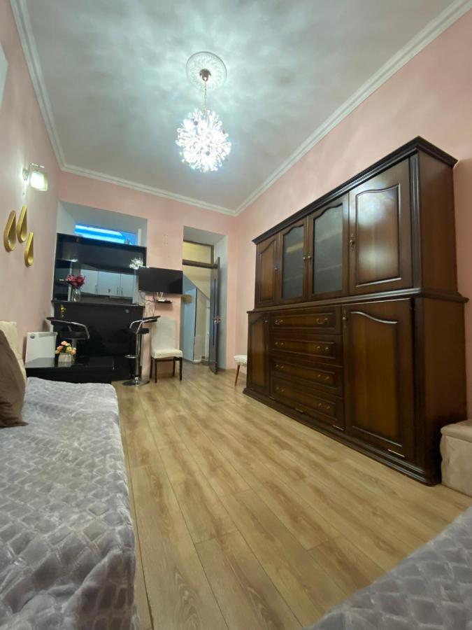 Honey Apartment Tiflis Exterior foto